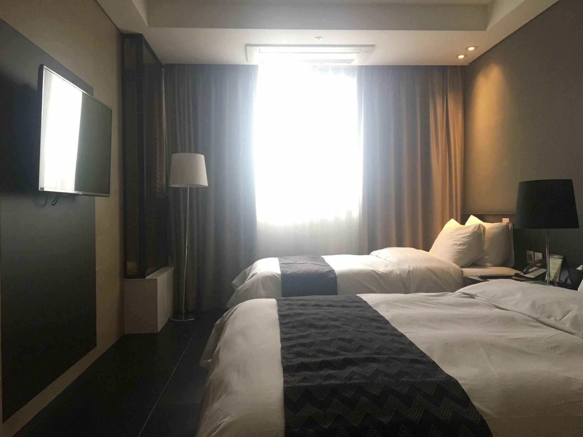 Hotel Iruda Анян Экстерьер фото
