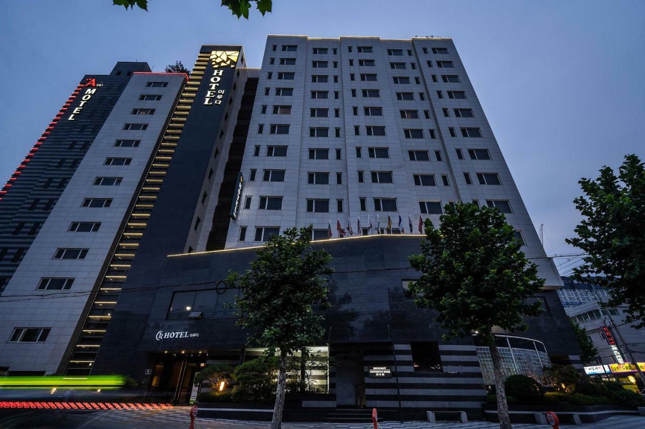 Hotel Iruda Анян Экстерьер фото