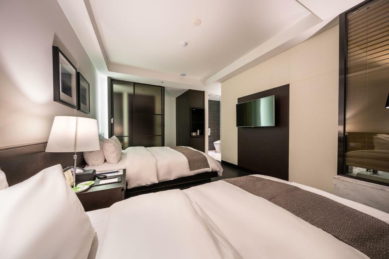 Hotel Iruda Анян Экстерьер фото