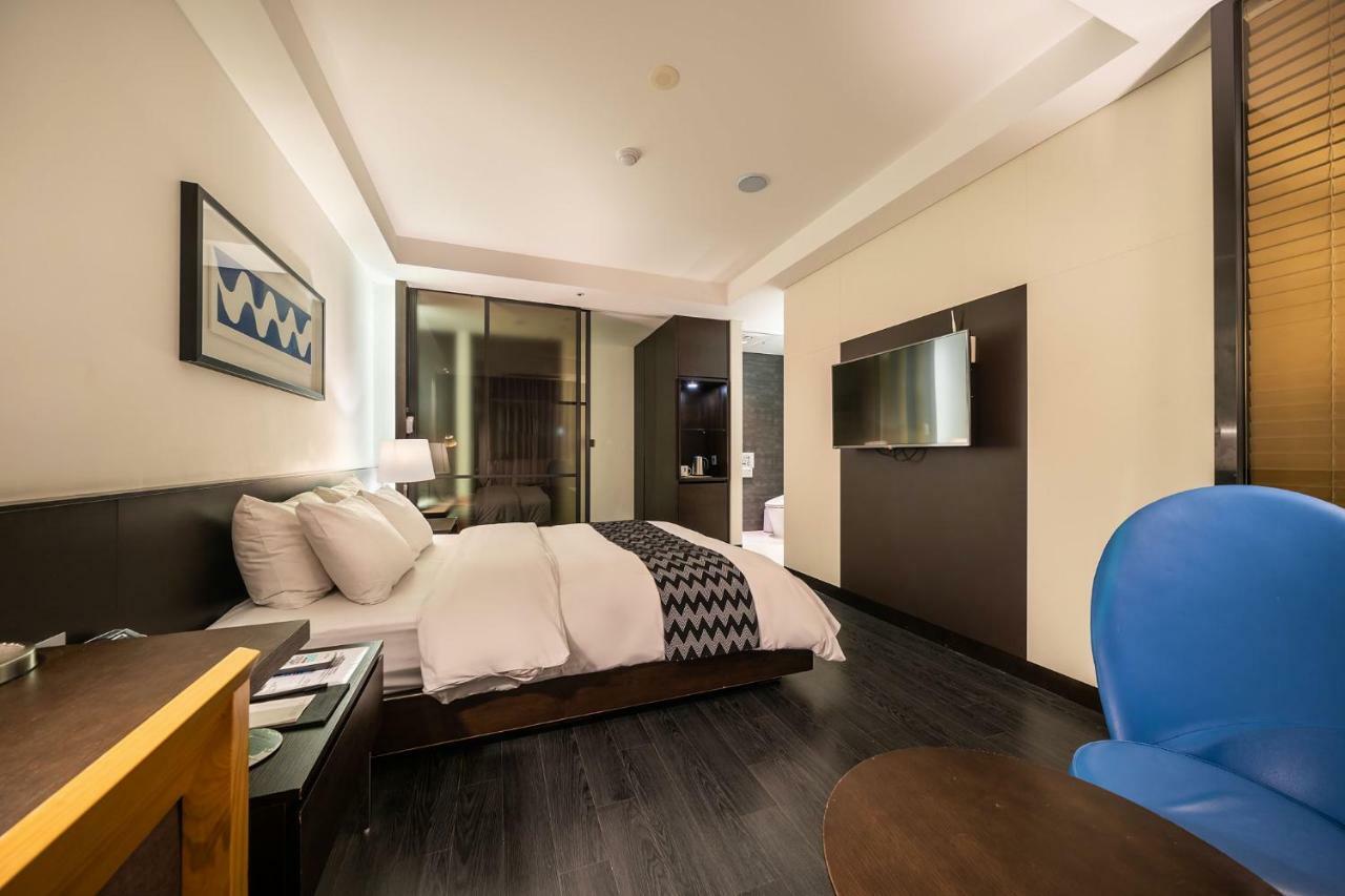 Hotel Iruda Анян Экстерьер фото