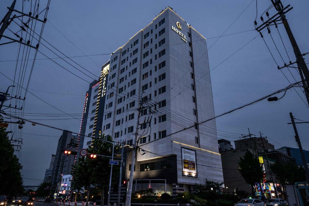 Hotel Iruda Анян Экстерьер фото